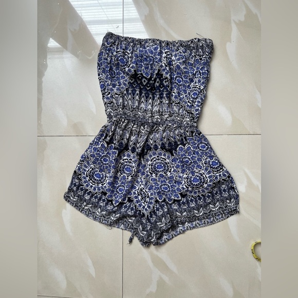 ANGIE Elephant Printed Strapless Romper Medium lightweight summer jumpsuit - Picture 13 of 16